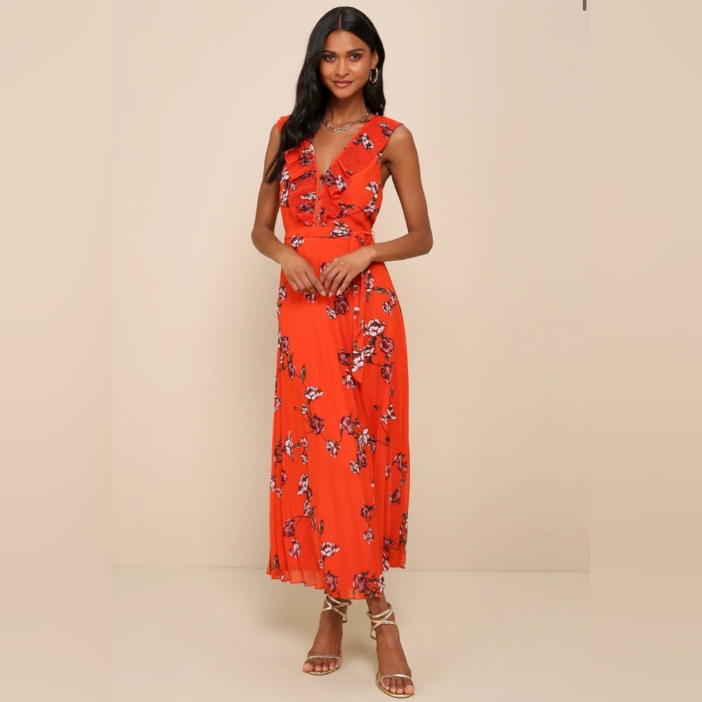 Loved By You Red Orange Floral Print Pleated
Chiffon Maxi Dress